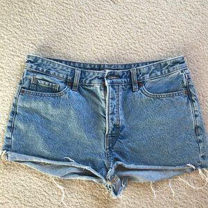 Old Navy Jean Shorts in Size 12